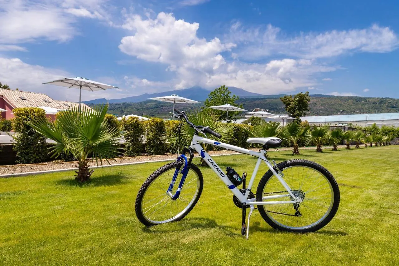 Farm stay Dipladenia Garden Country Resort Mascali