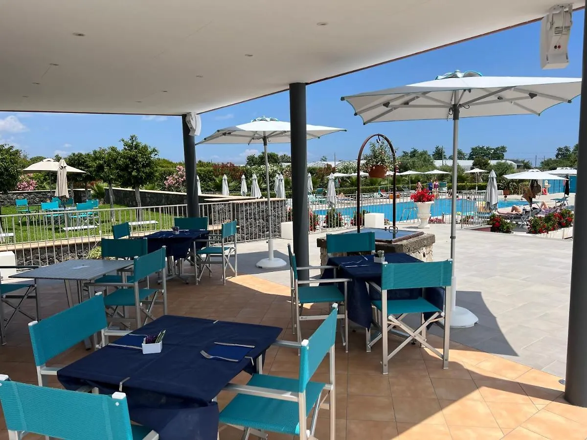 Farm stay Dipladenia Garden Country Resort Mascali Italy