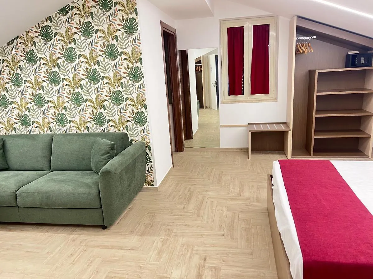 Dipladenia Garden Country Resort Mascali 0*,